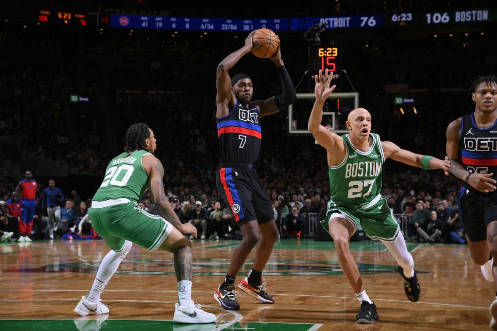 在快速反击 在快速反击