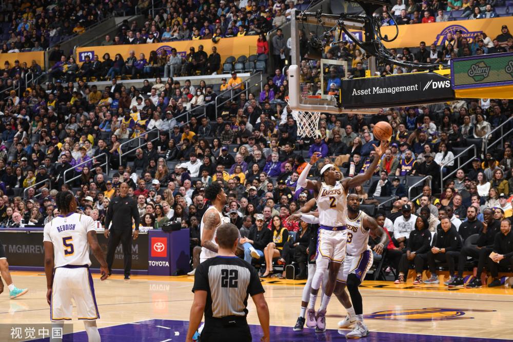 次成功卫冕 次成功卫冕