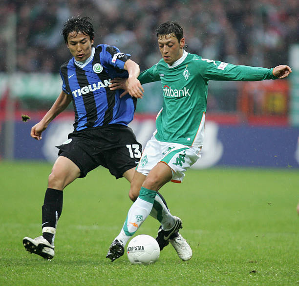 更多依靠外 更多依靠外